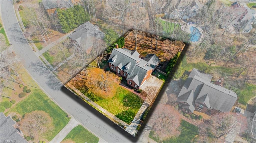 4102 Westmount Drive