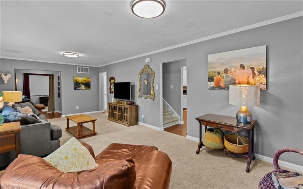 3502 Smoketree Drive