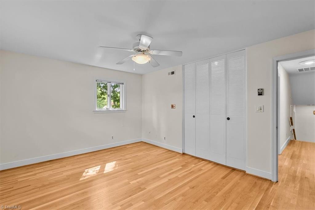 3505 Fox Place