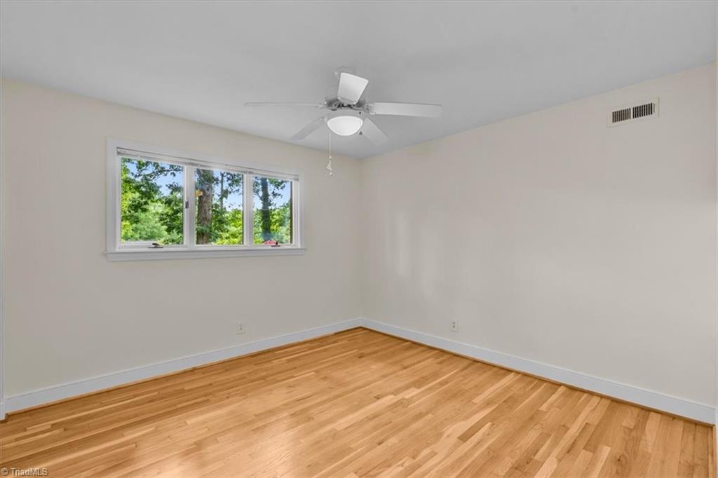3505 Fox Place