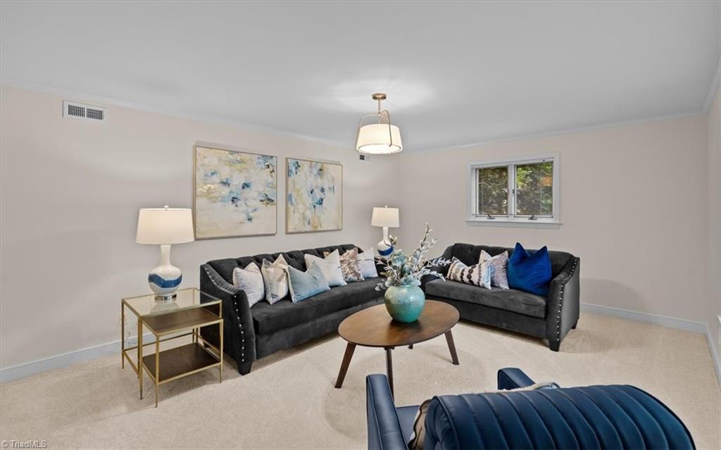 3505 Fox Place
