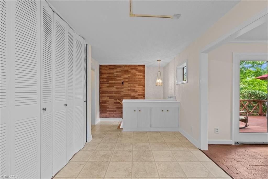 3505 Fox Place