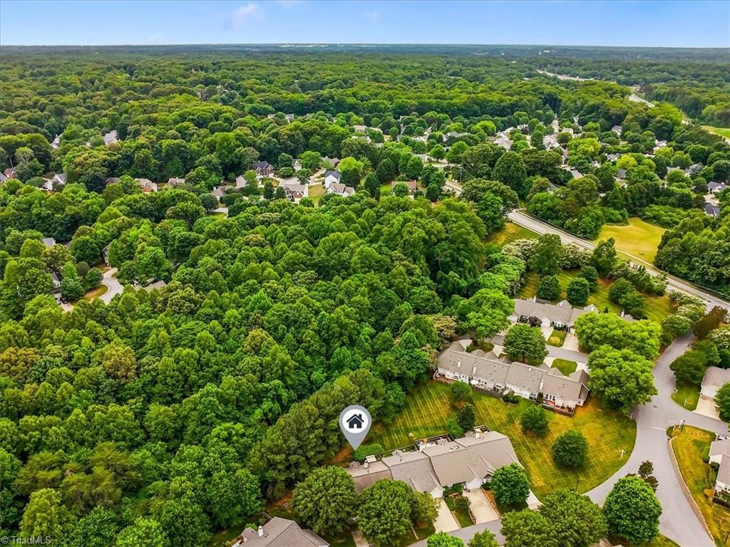 8 Mansfield Circle