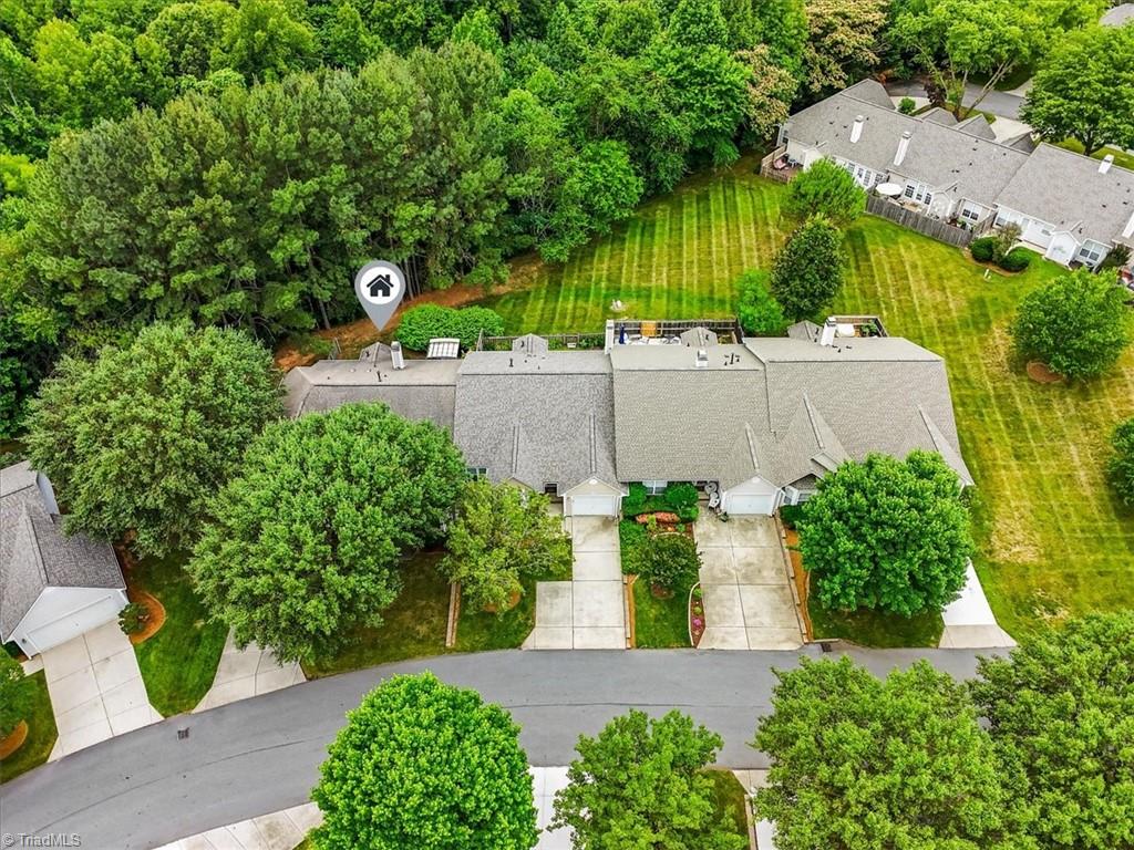 8 Mansfield Circle