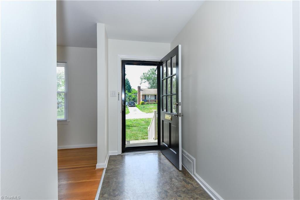2306 Cherokee Drive