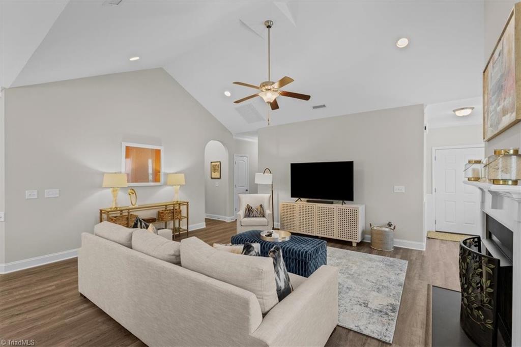 5617 Marblehead Drive