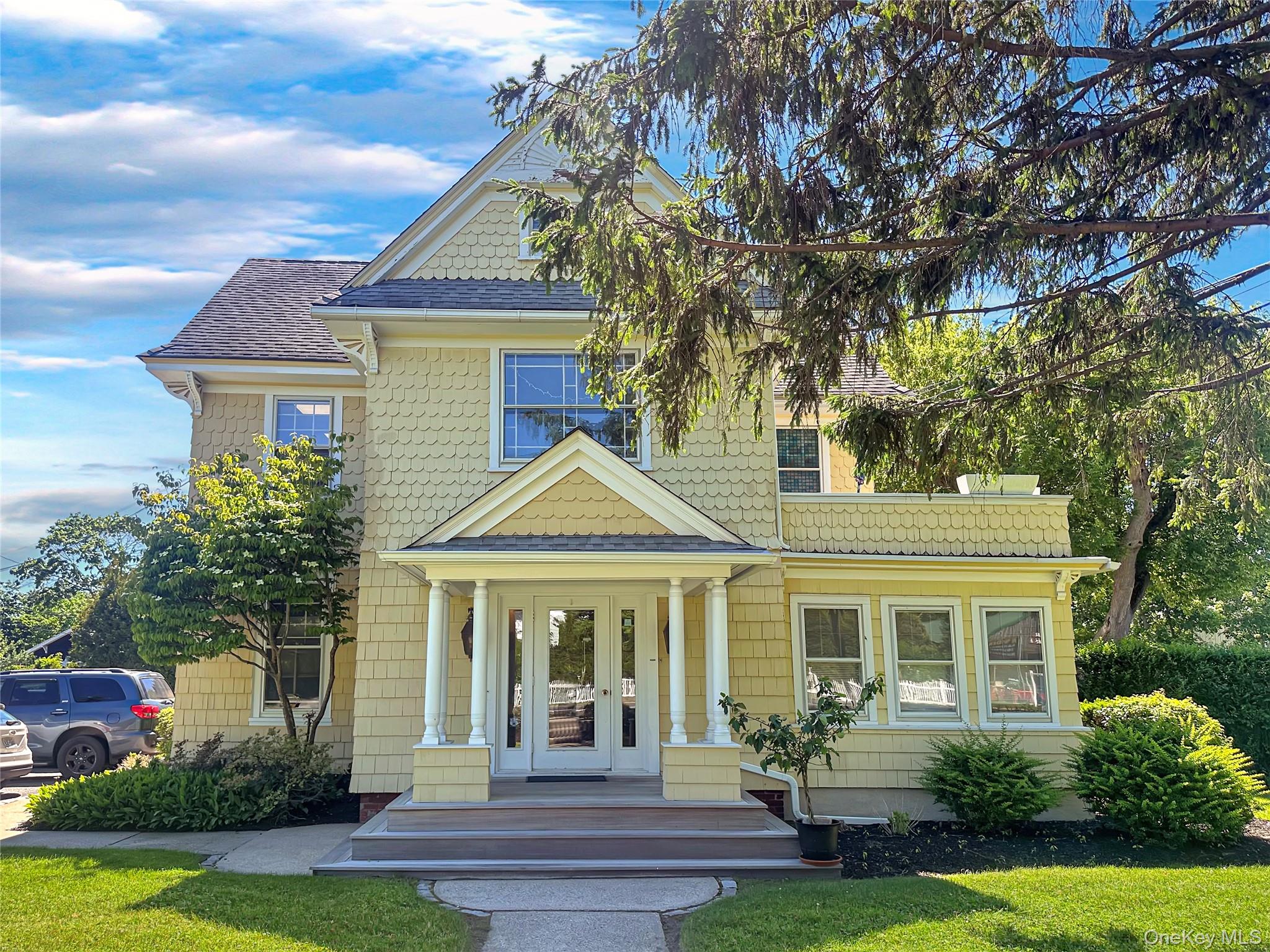 429 Montauk Highway