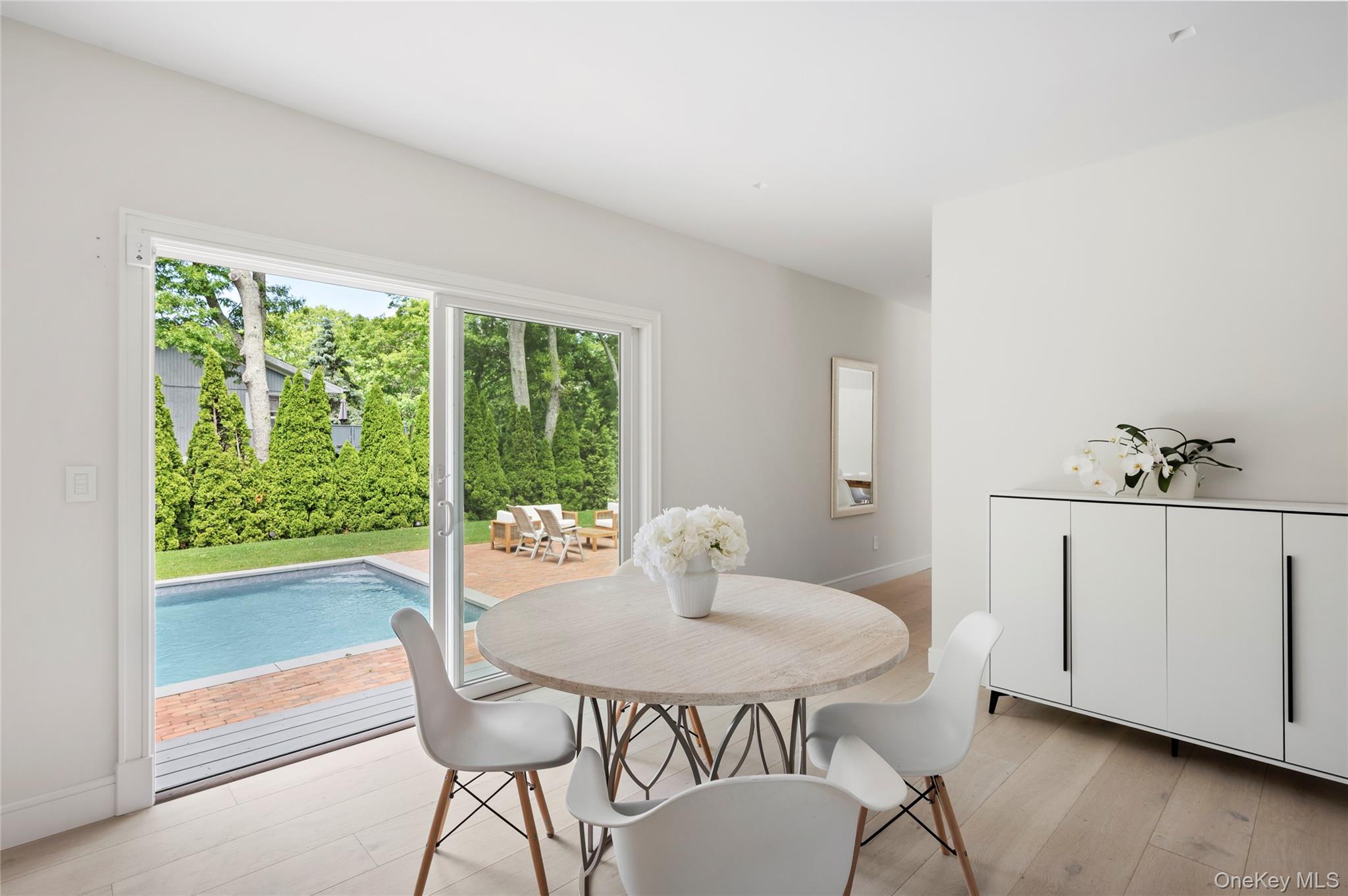 48 Beechwood Drive