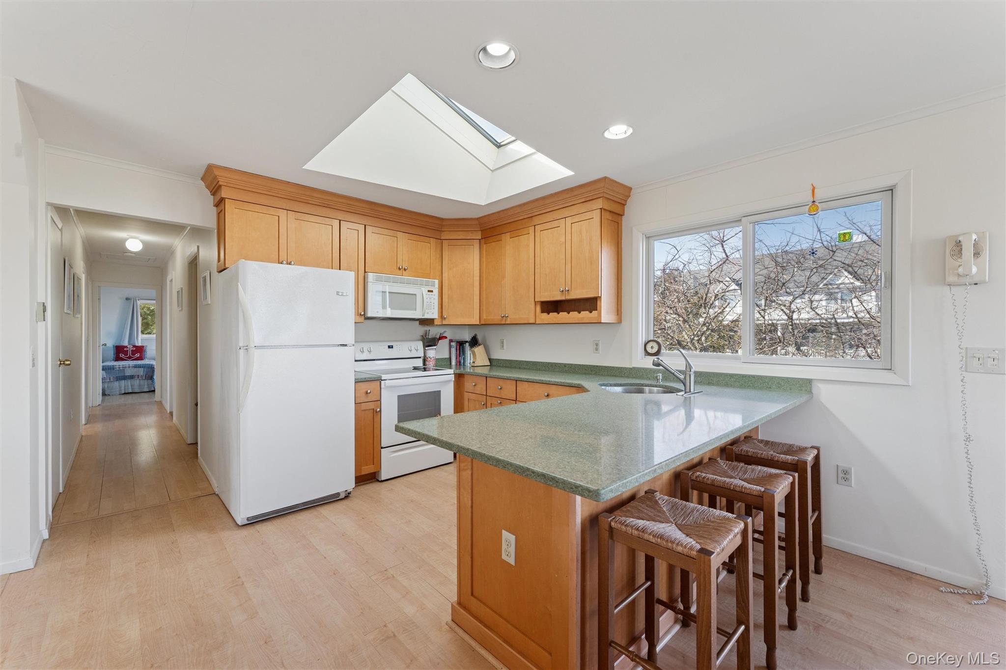 7 Cove Lane