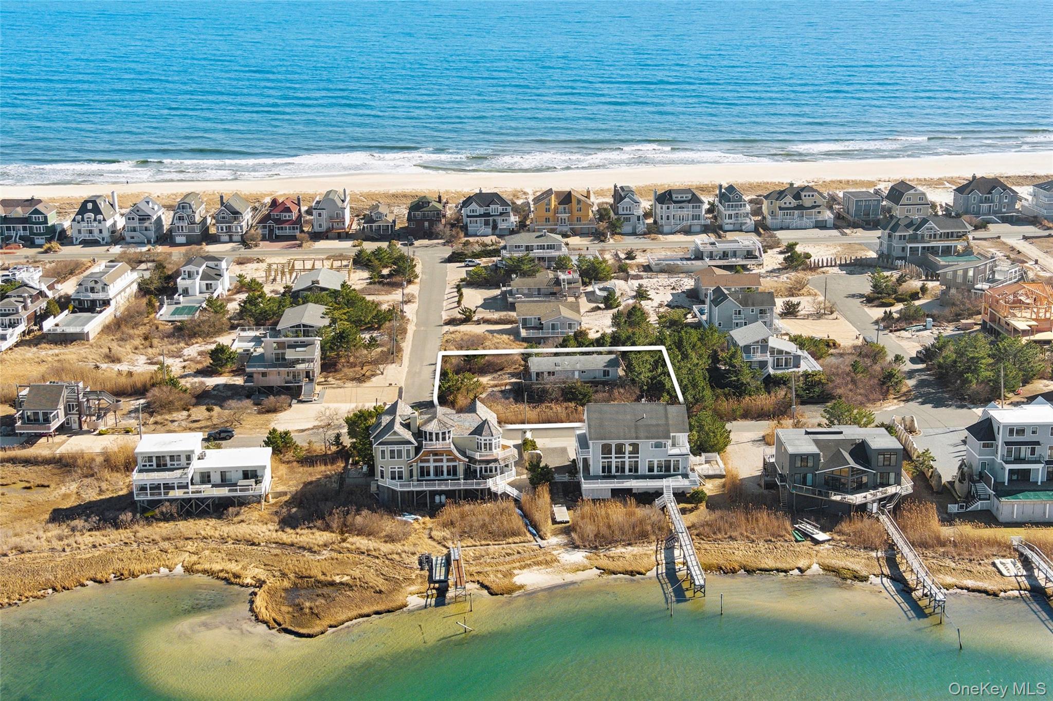 7 Cove Lane