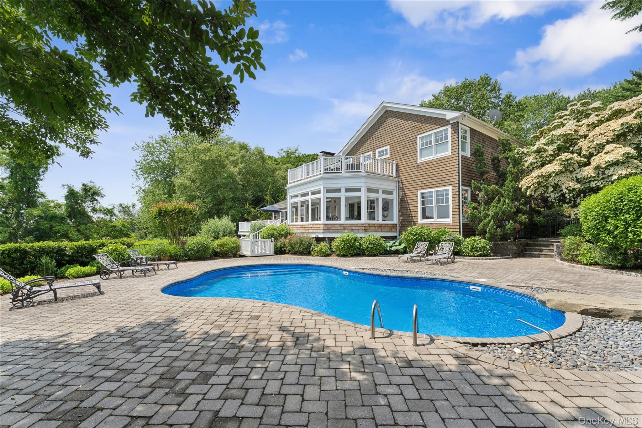 40 Overlook Drive