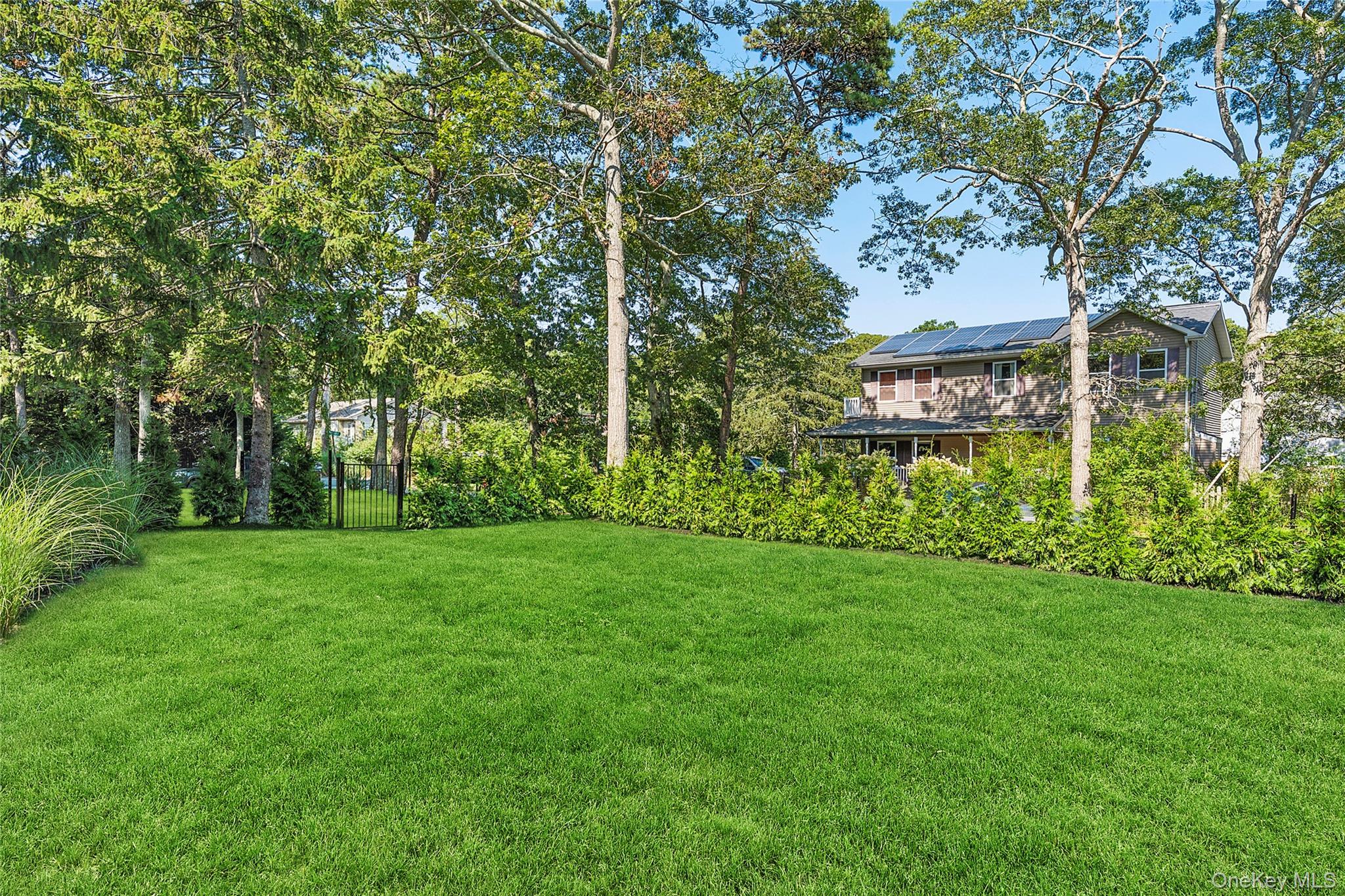 13 Shore Road