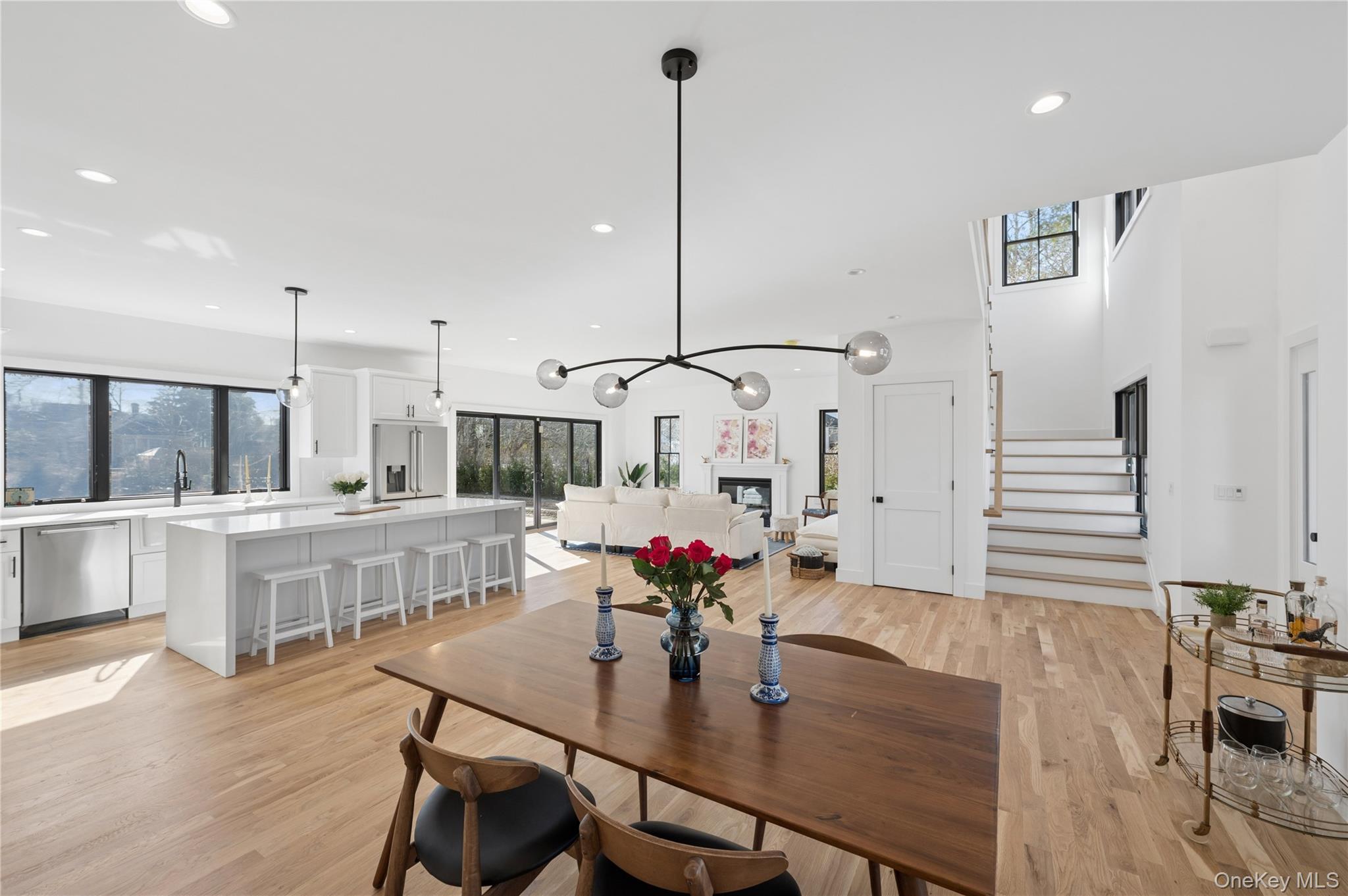 14 Bay Avenue