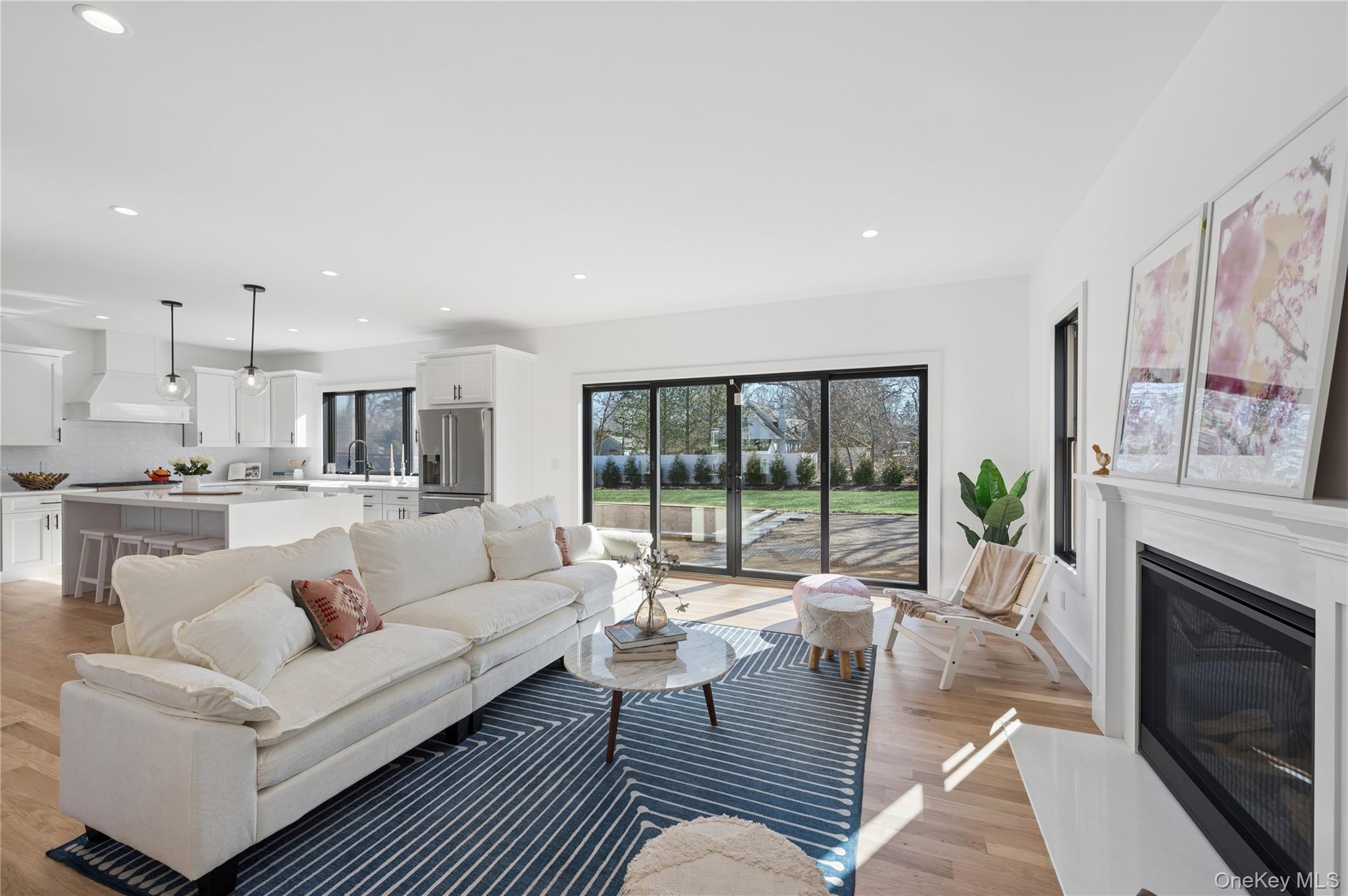14 Bay Avenue