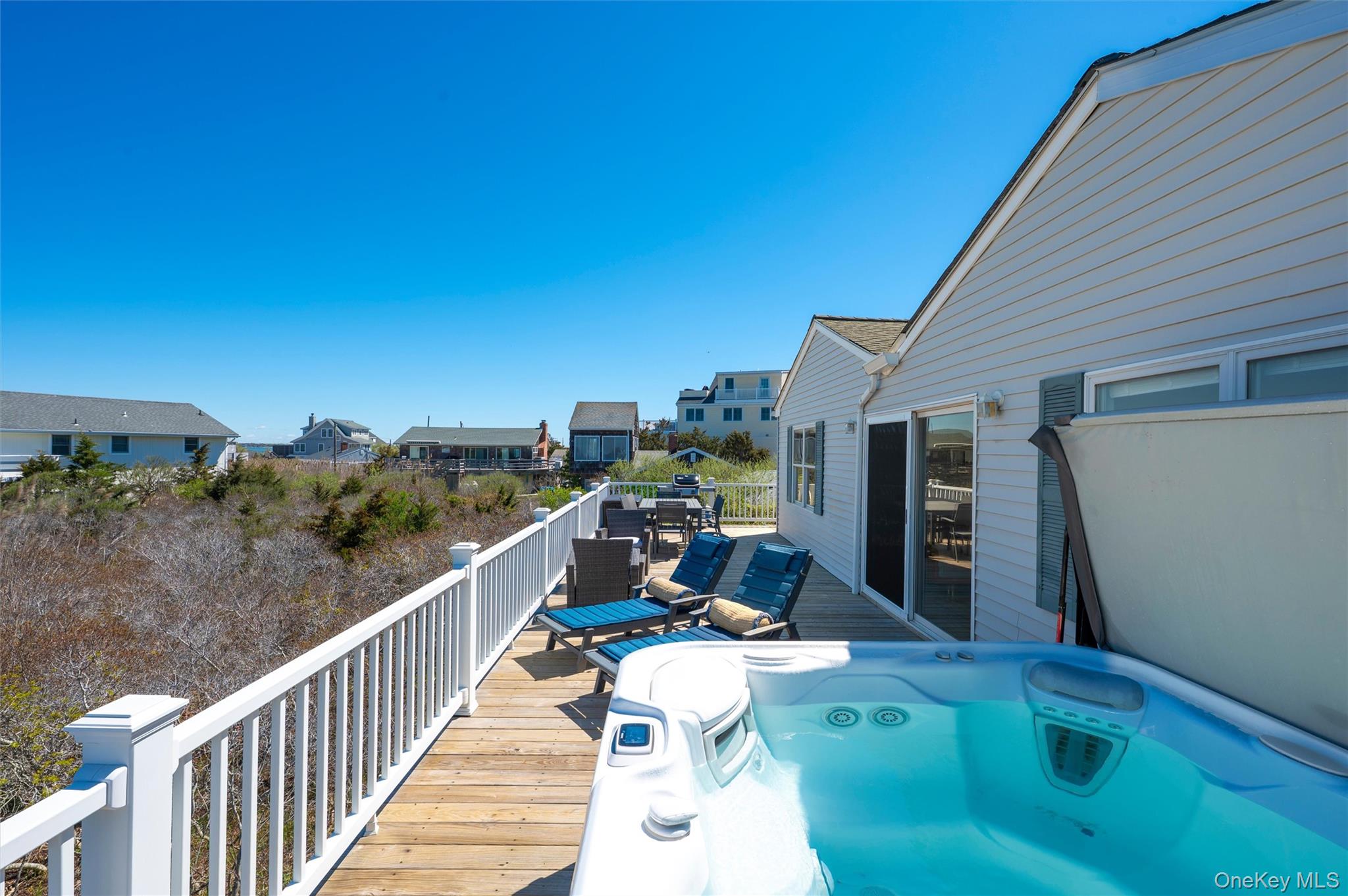 898 Dune Road