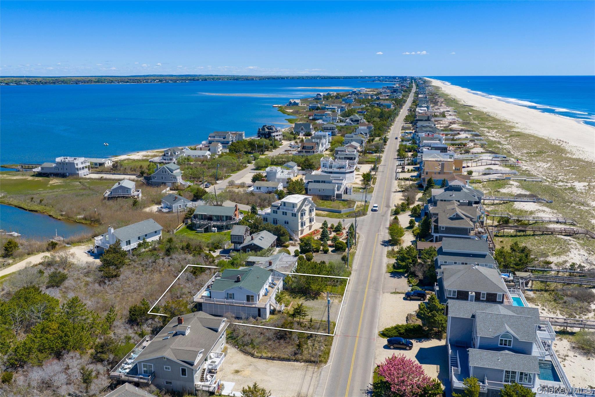 898 Dune Road