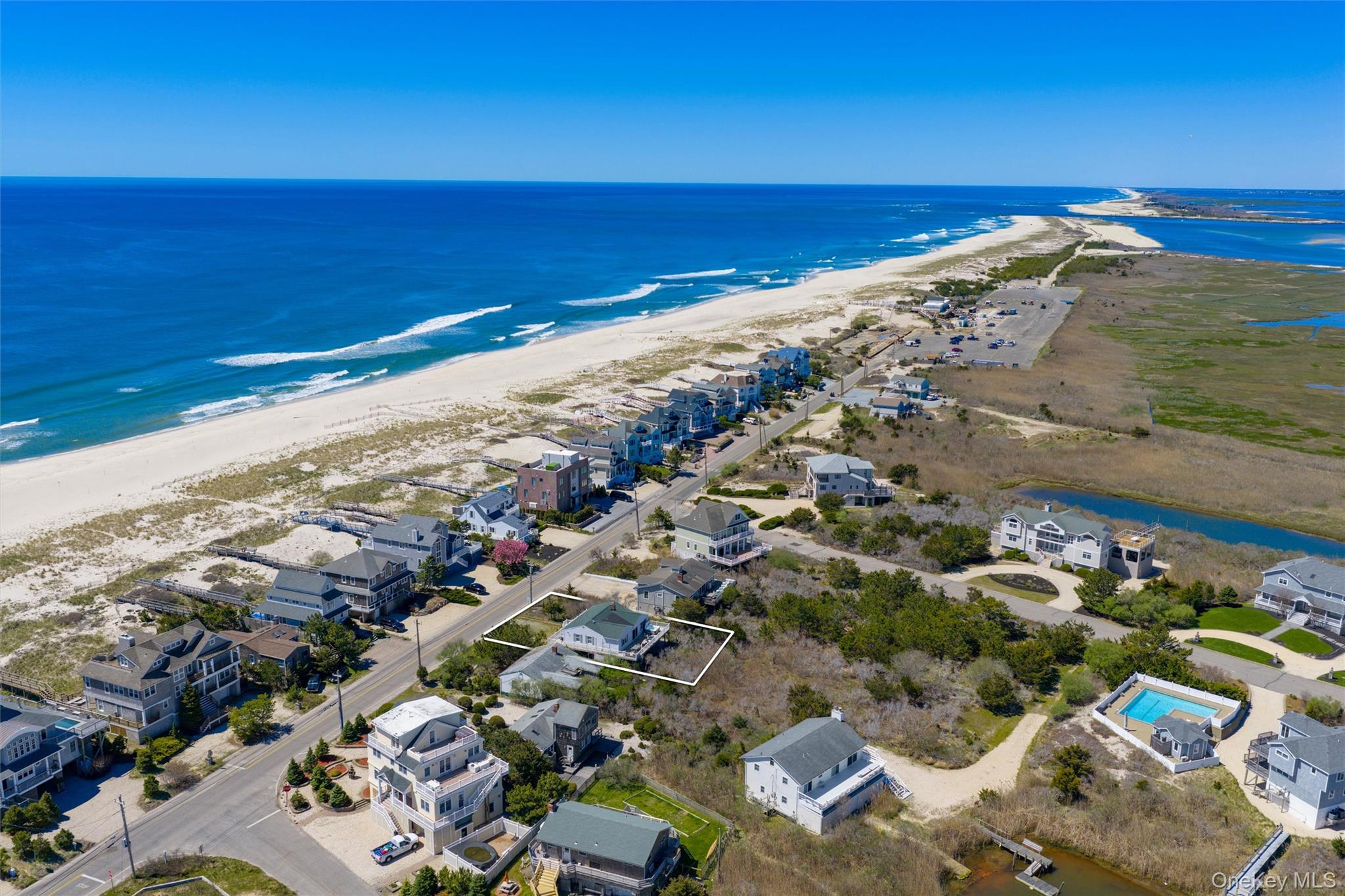 898 Dune Road