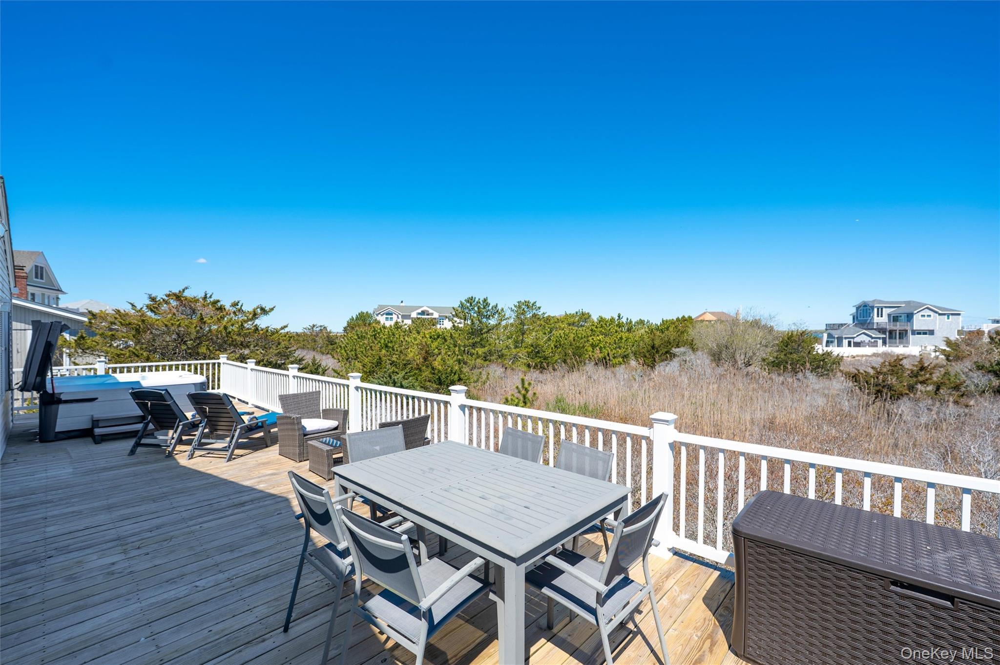 898 Dune Road