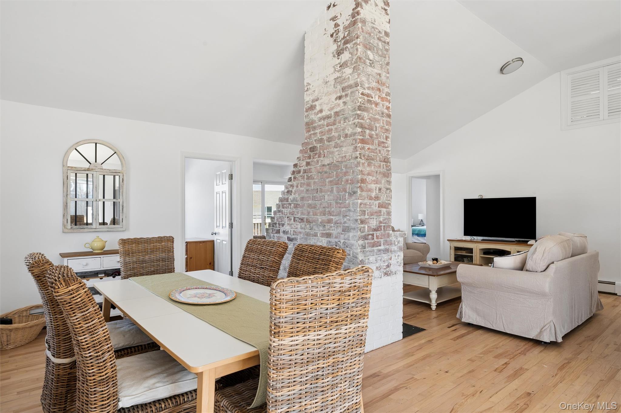 898 Dune Road