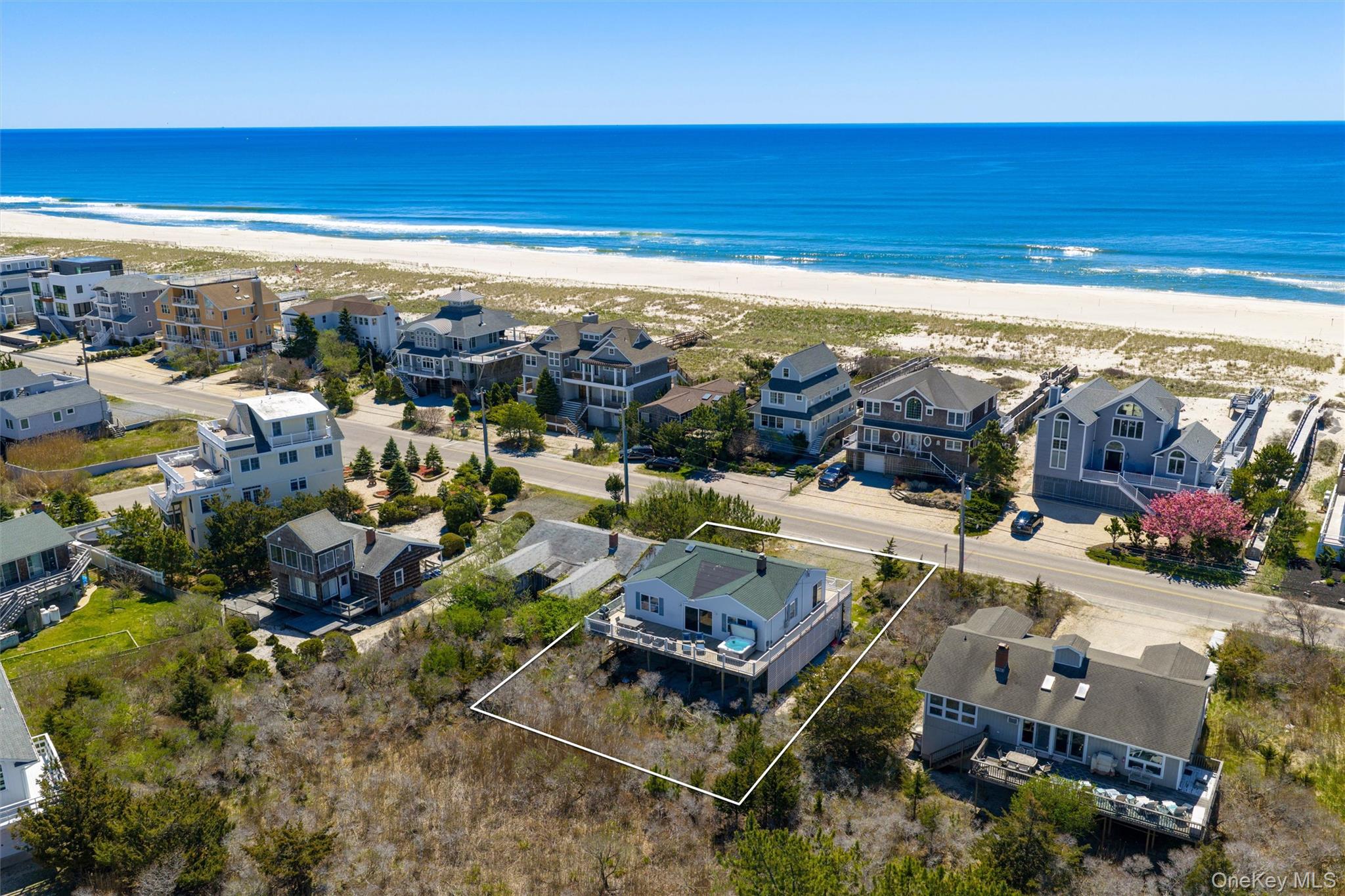 898 Dune Road