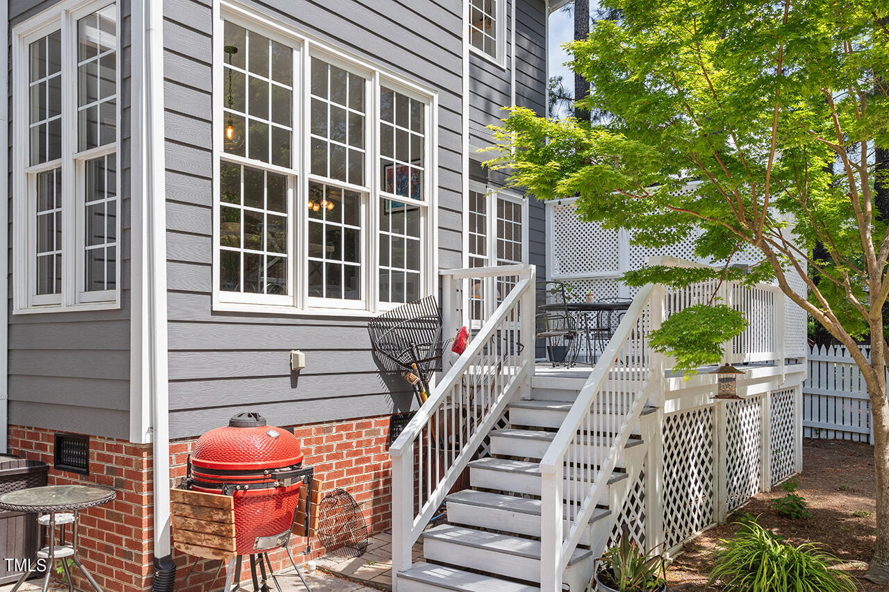 284 Elmcrest Drive