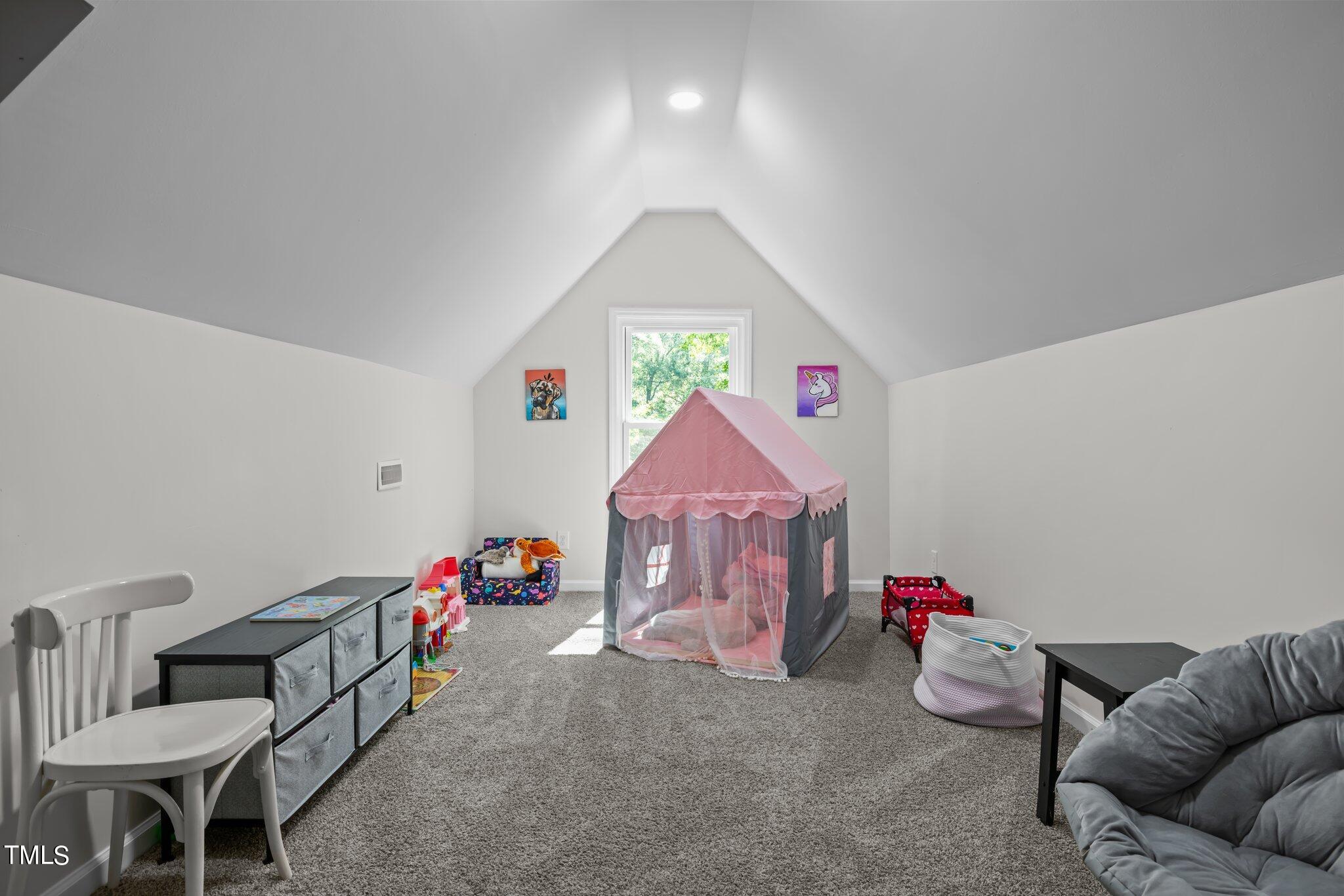 5119 Pine Way Drive