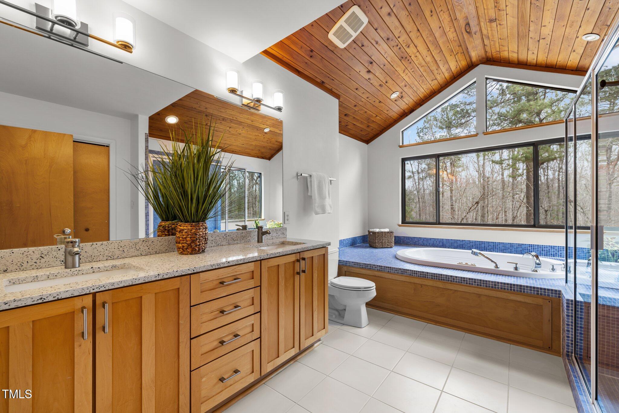 1011 Oxbow Crossing Road