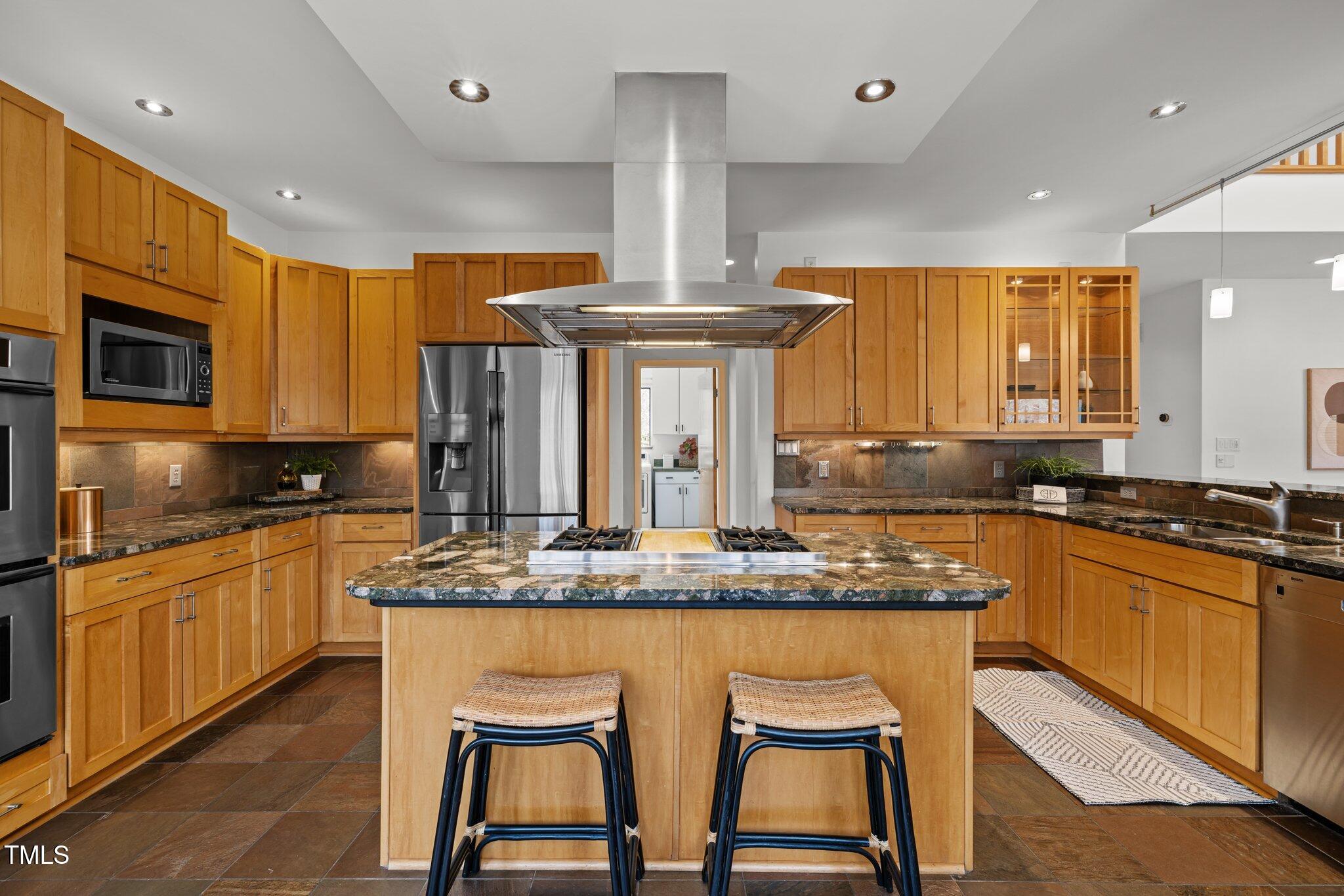 1011 Oxbow Crossing Road