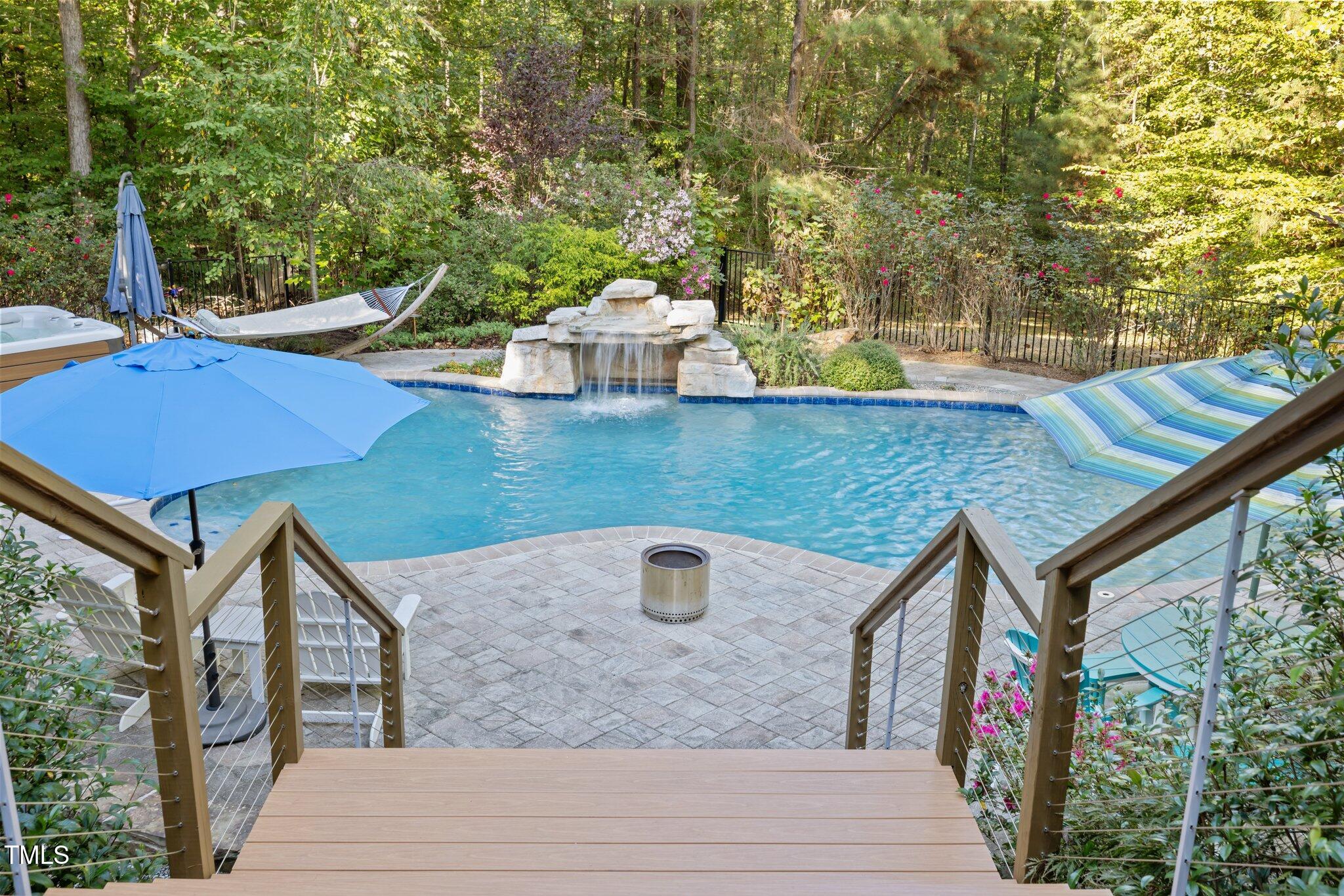 1011 Oxbow Crossing Road