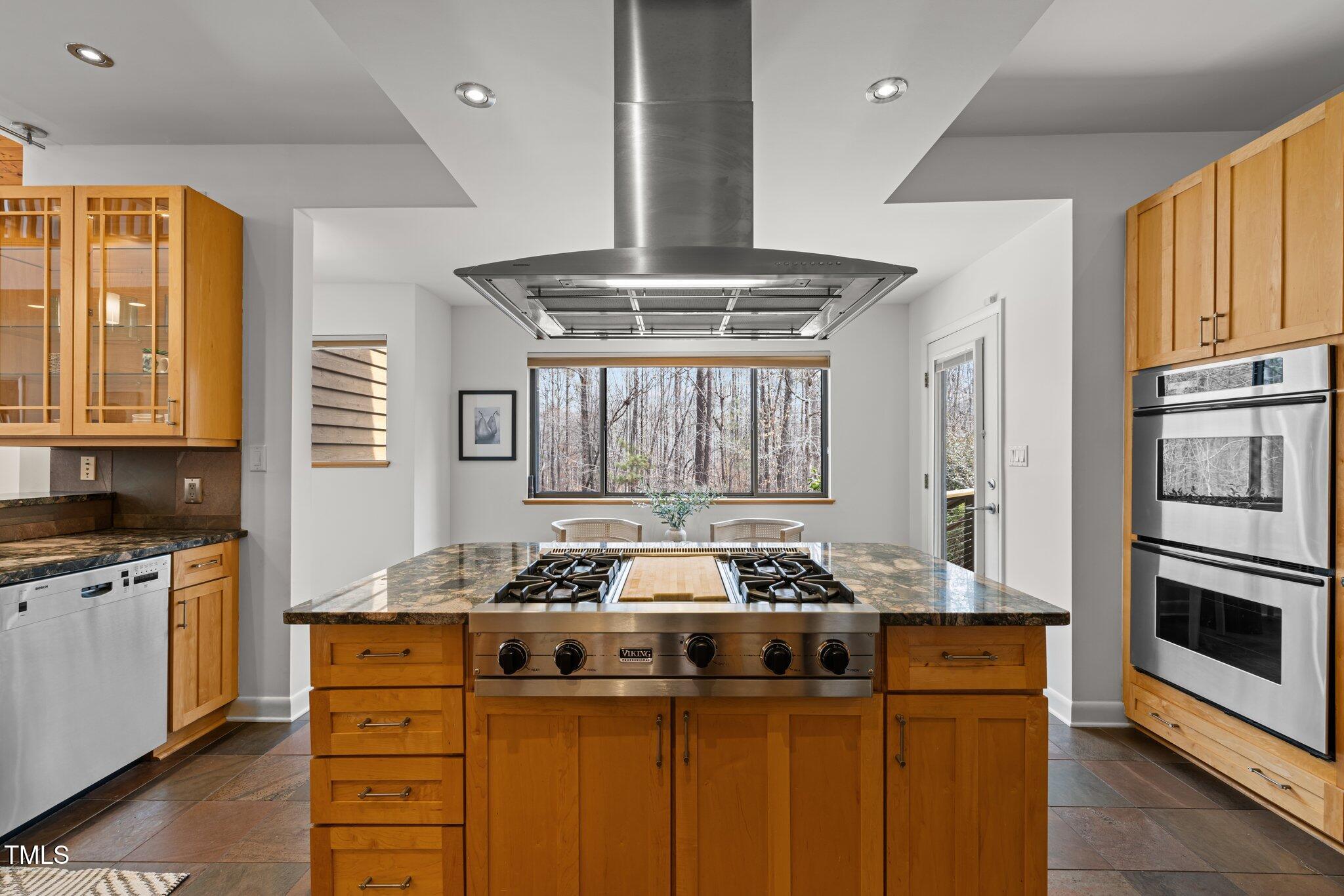 1011 Oxbow Crossing Road
