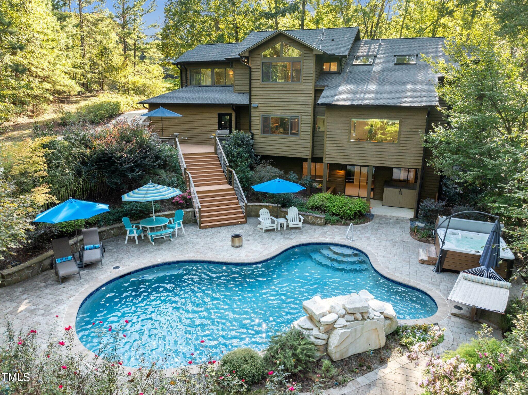 1011 Oxbow Crossing Road