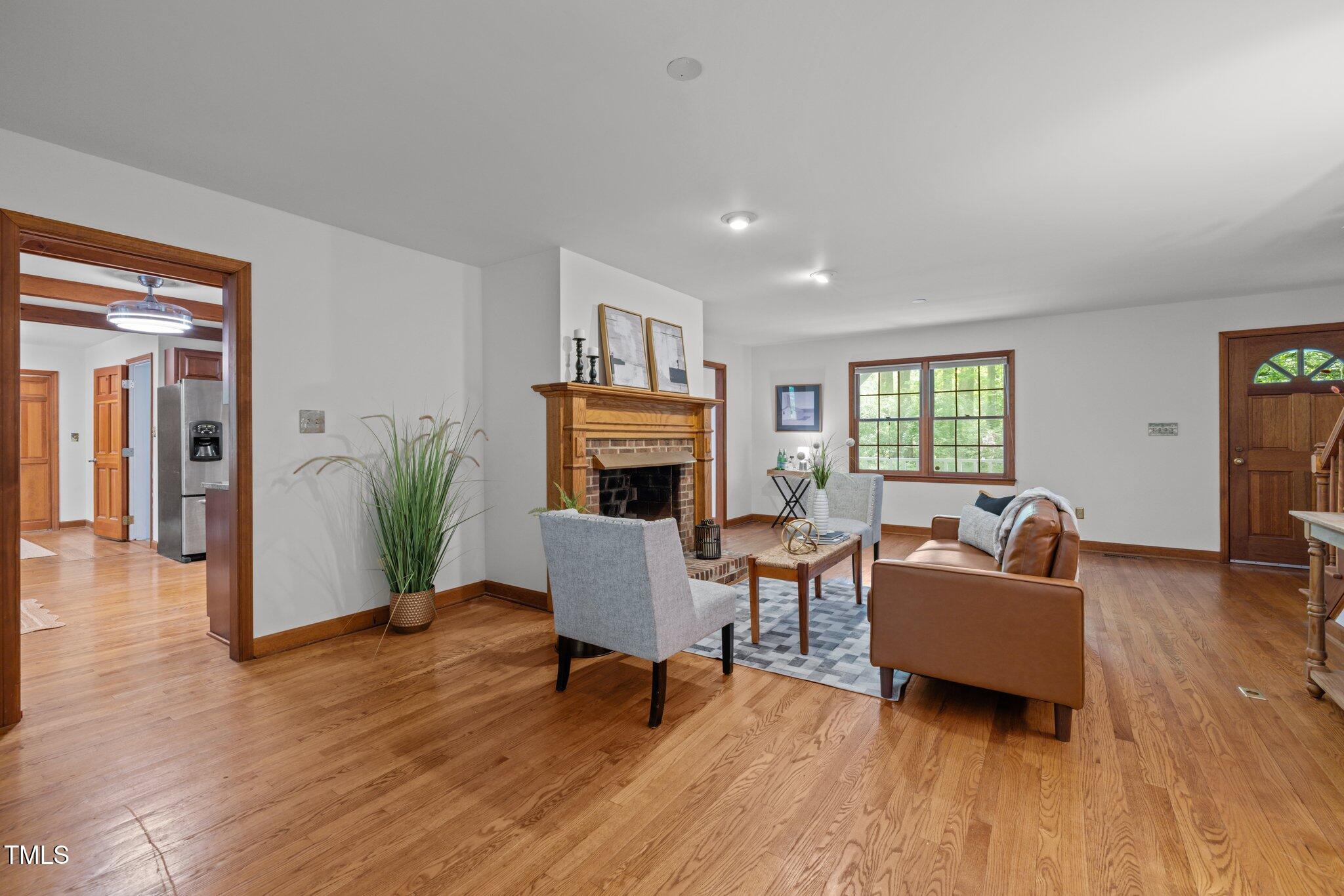 608 Valen Court