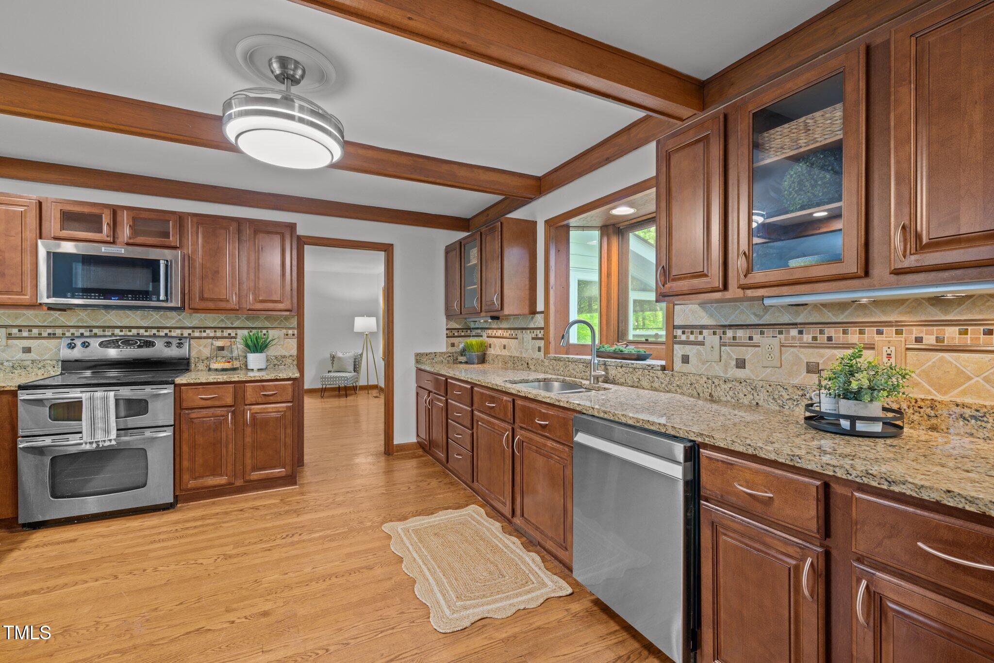 608 Valen Court