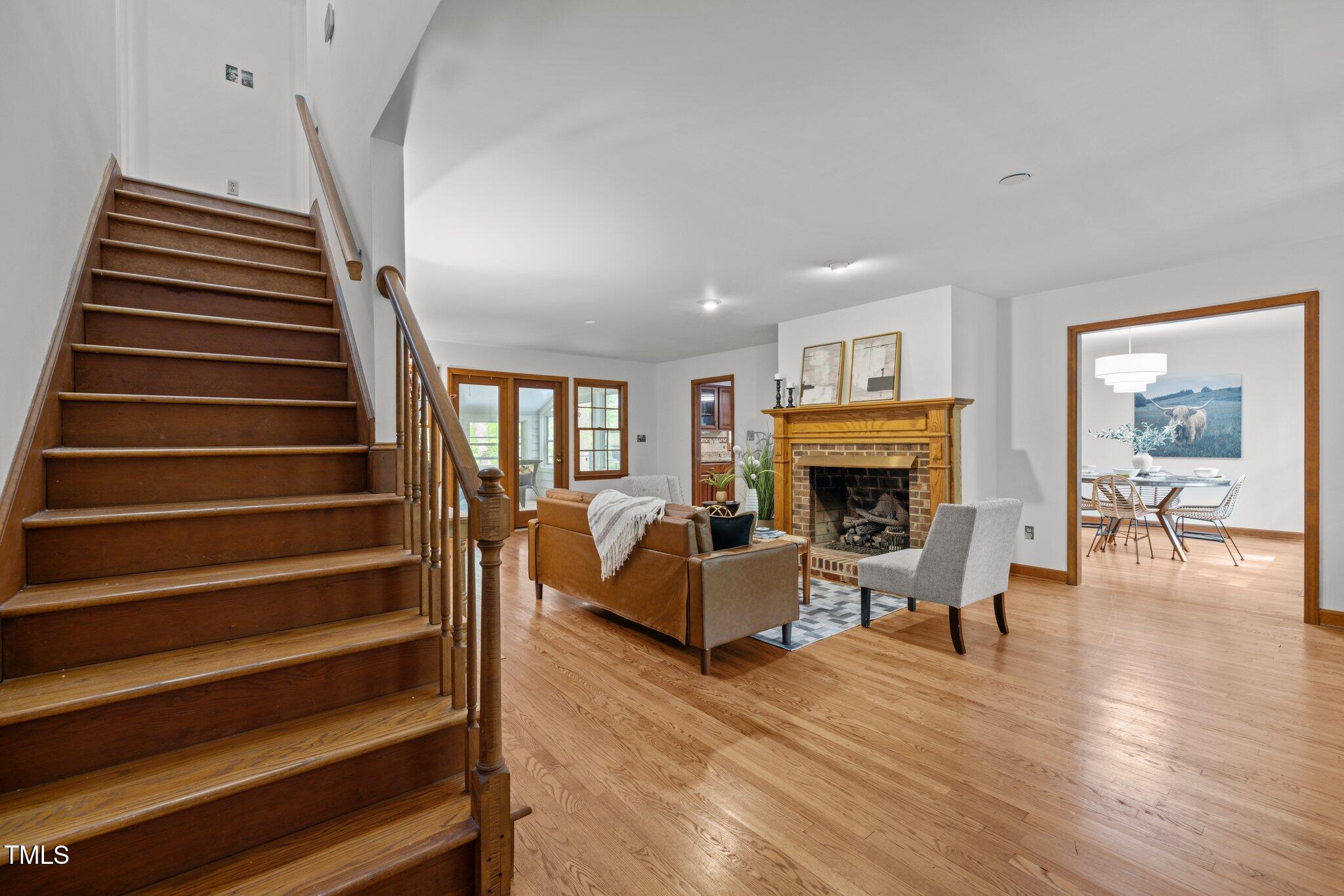 608 Valen Court