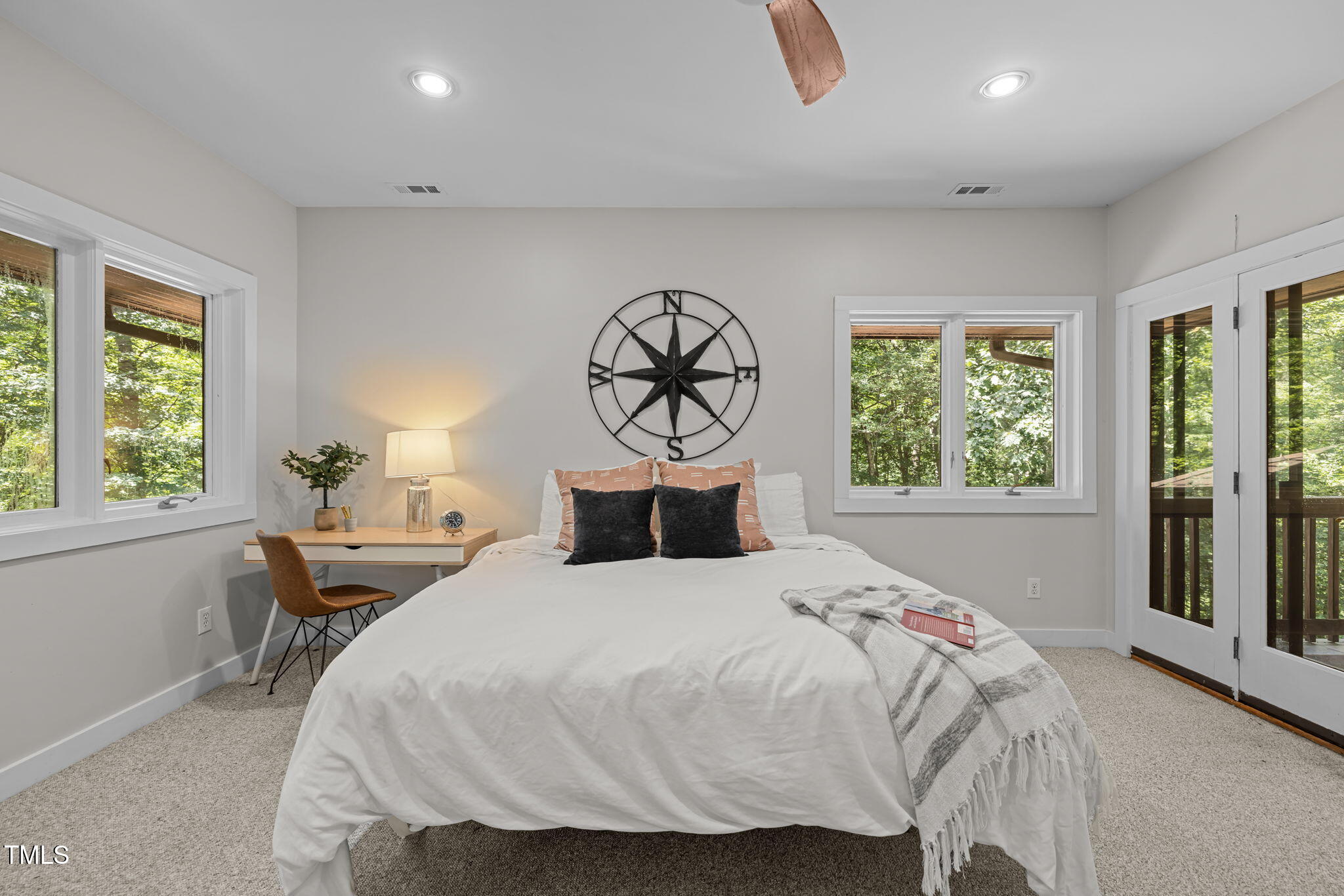 801 Creekstone Drive