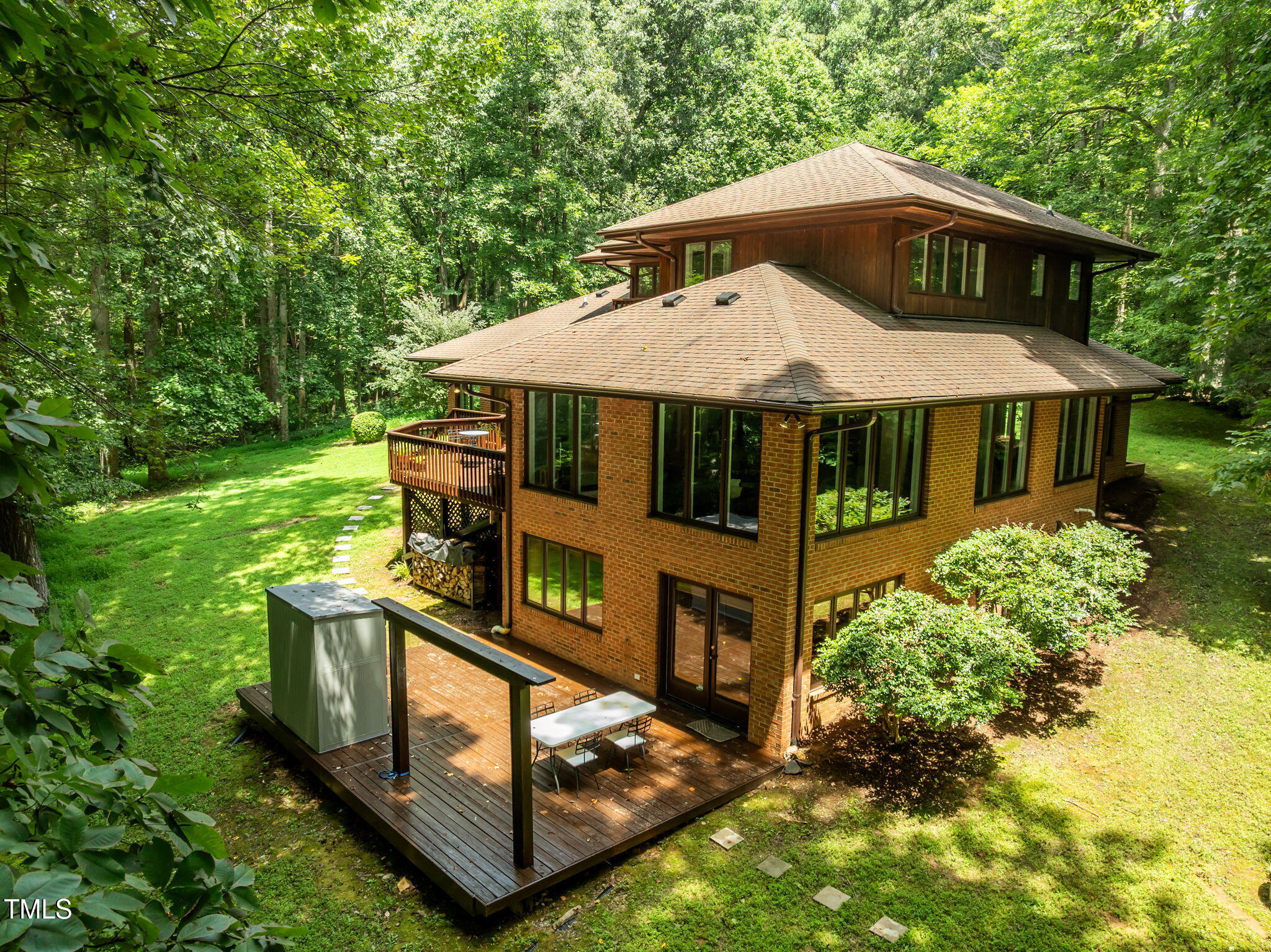 801 Creekstone Drive