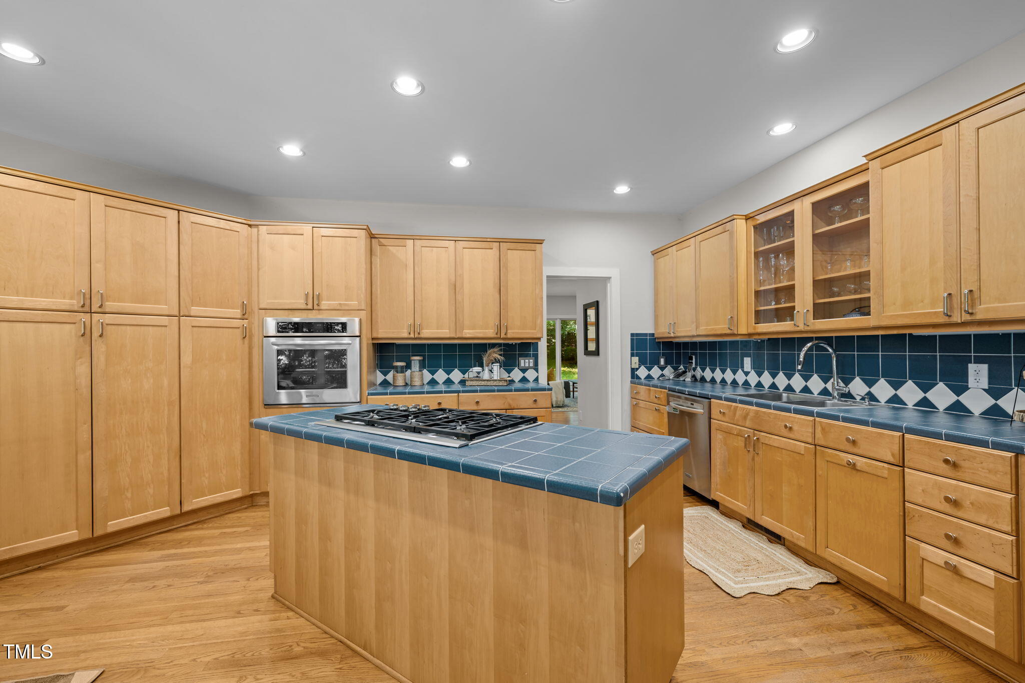 801 Creekstone Drive