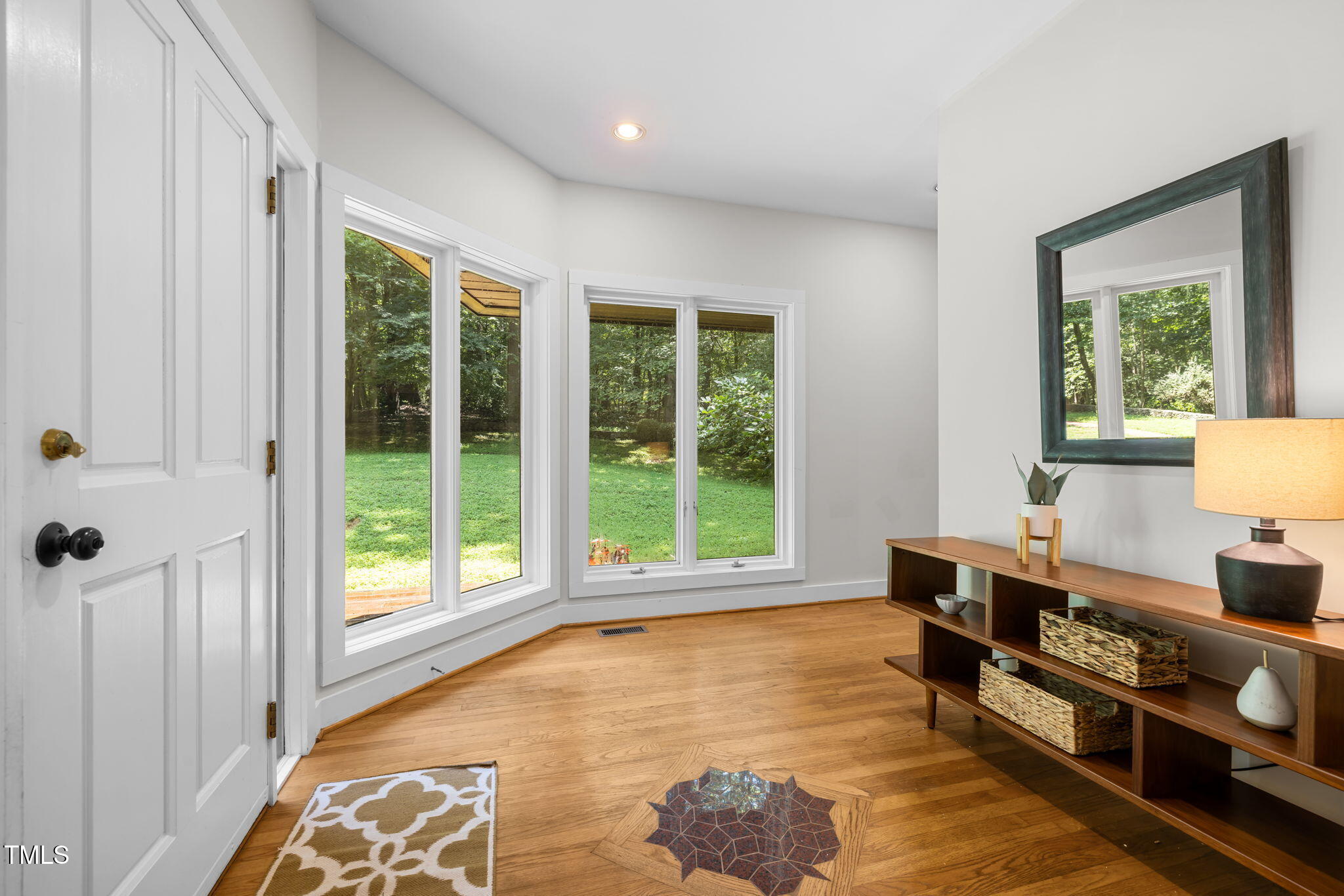 801 Creekstone Drive