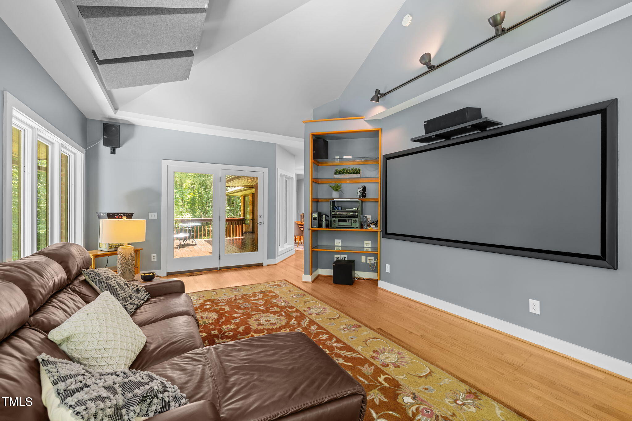 801 Creekstone Drive