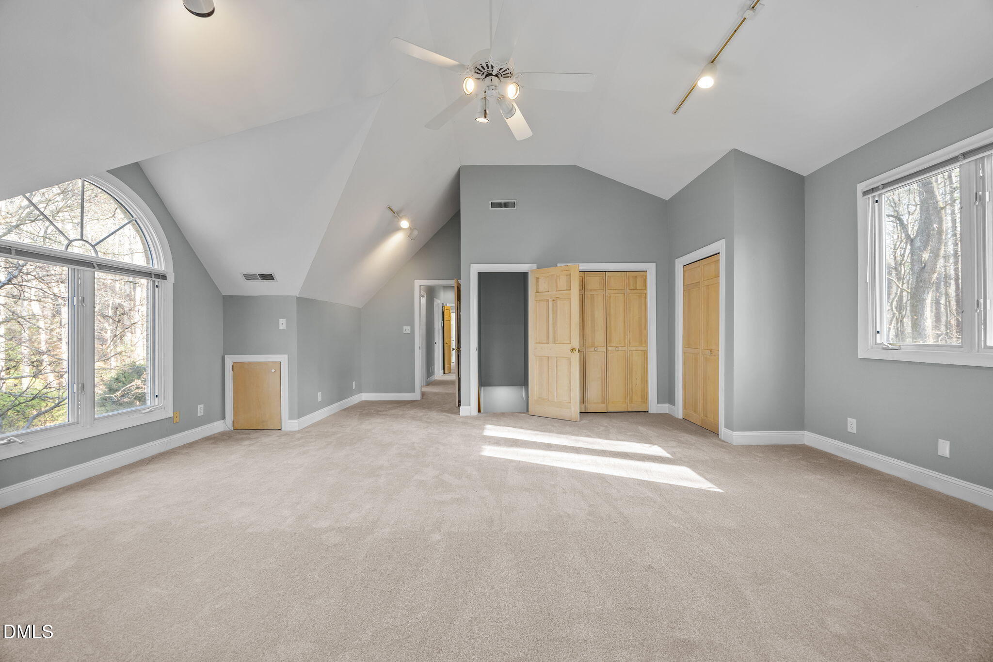 822 Creekstone Drive