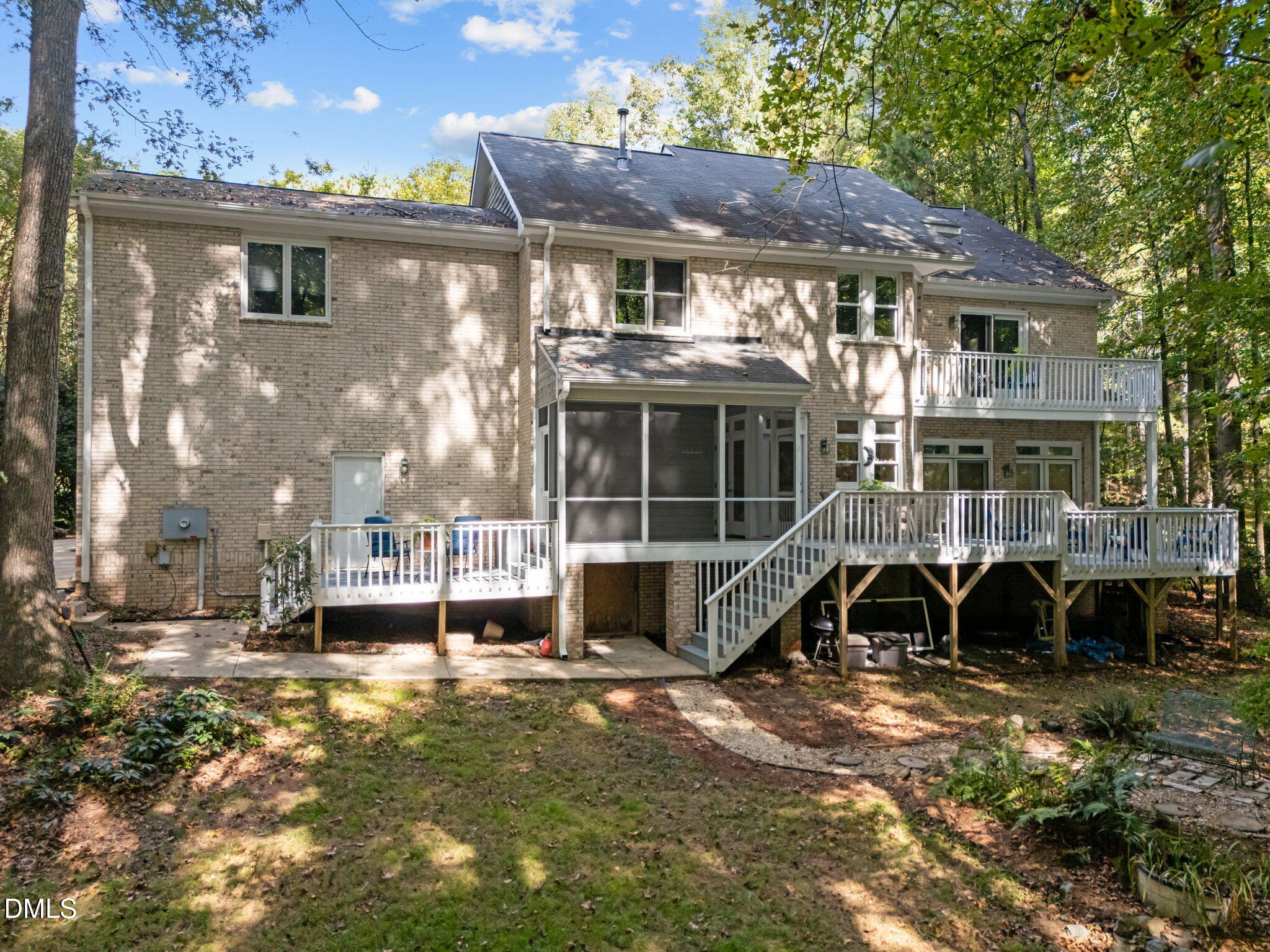 822 Creekstone Drive