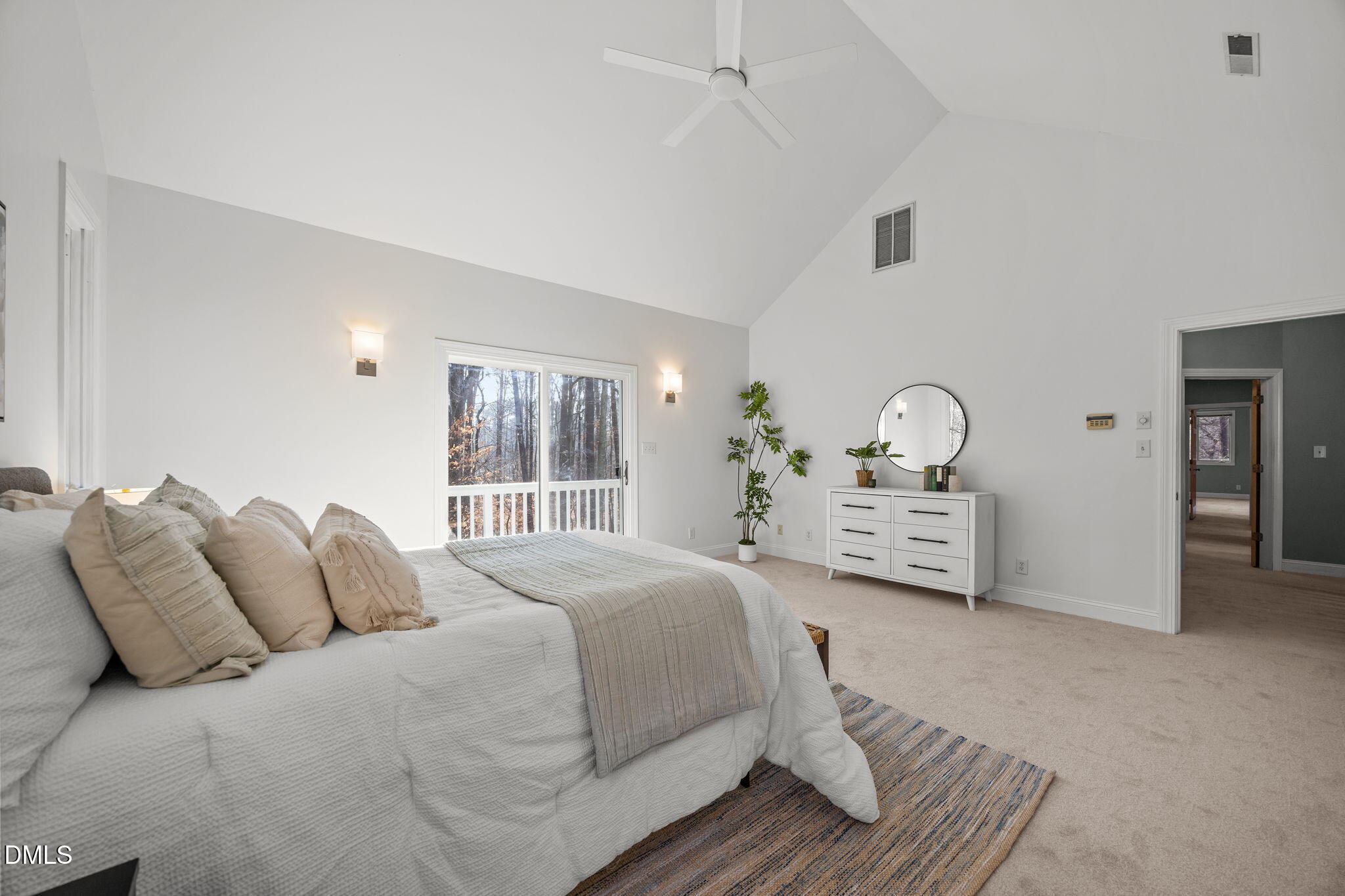 822 Creekstone Drive