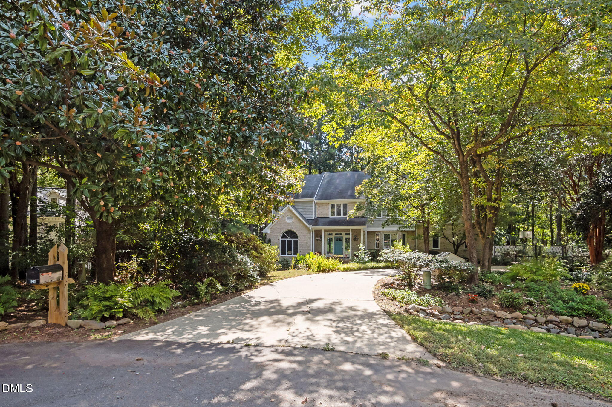 822 Creekstone Drive