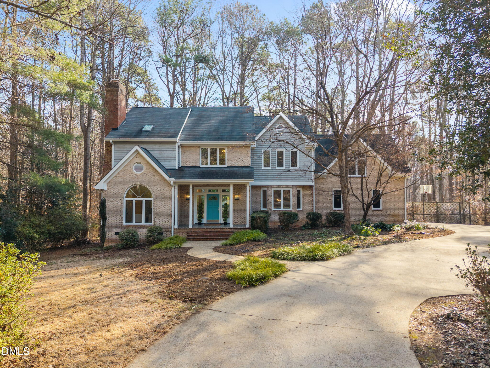 822 Creekstone Drive