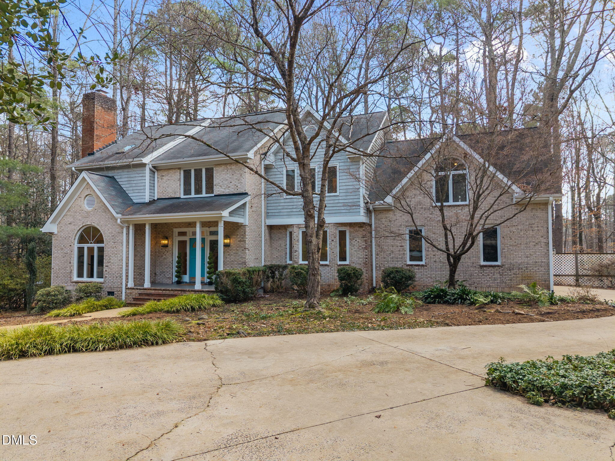 822 Creekstone Drive