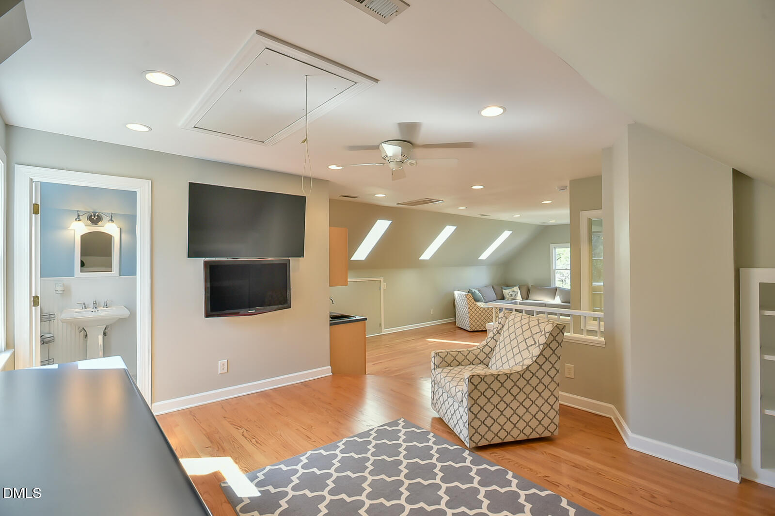 110 Bayview Drive