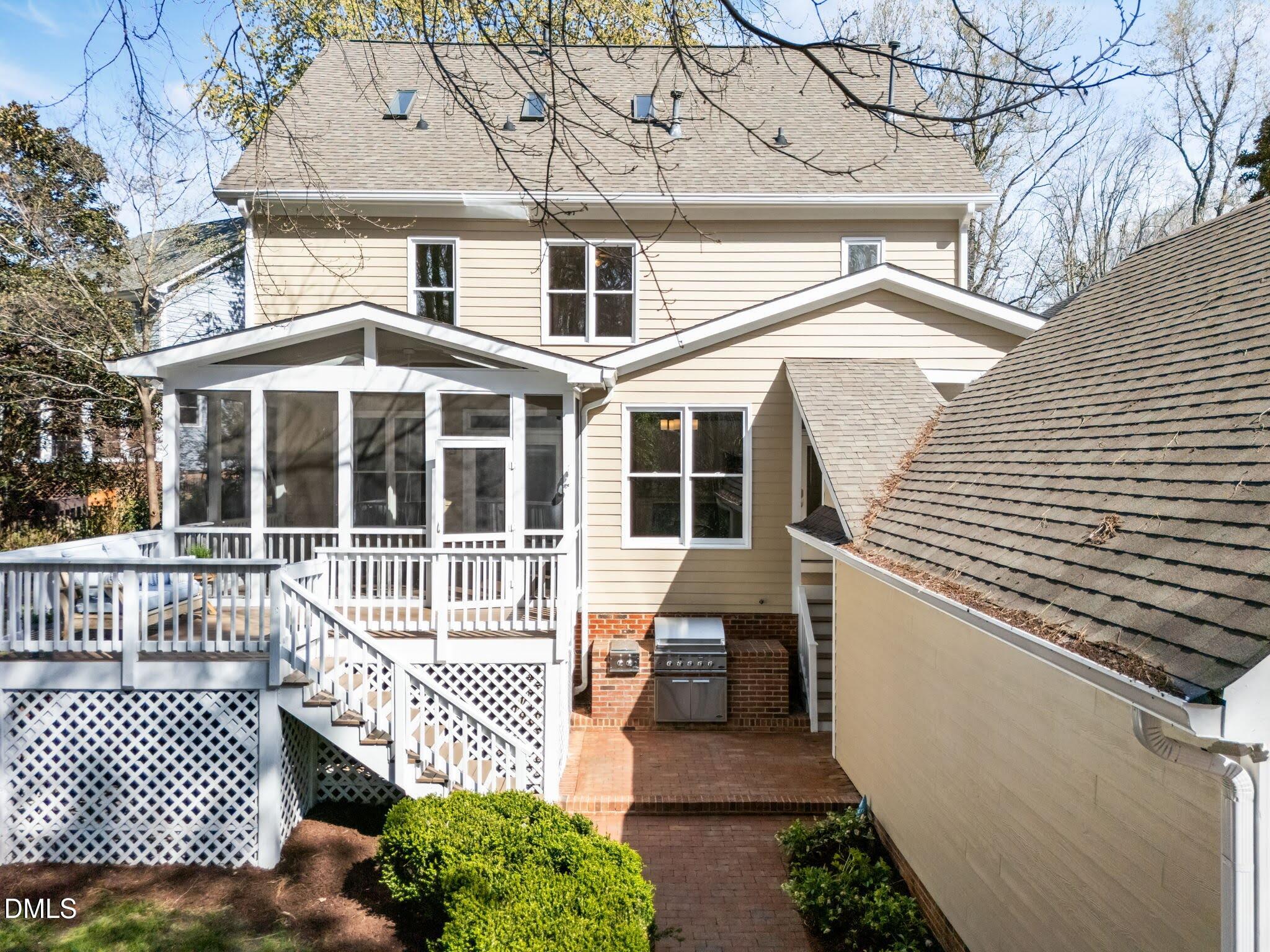 110 Bayview Drive