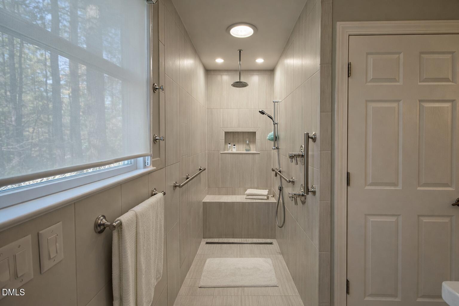 868 Millcroft