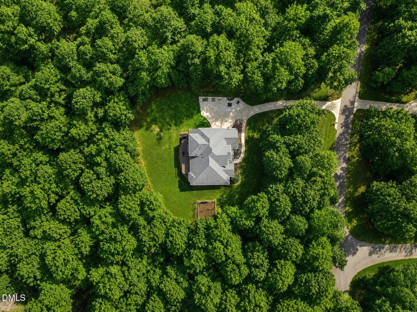 825 Oxbow Crossing Road