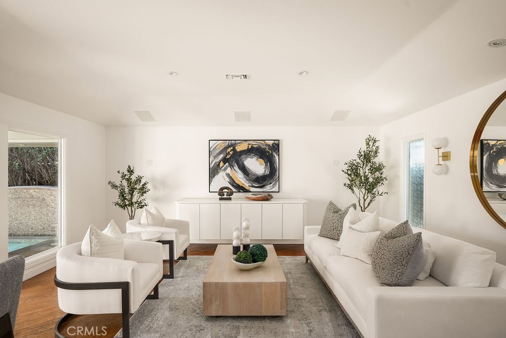 1843 Seadrift Drive